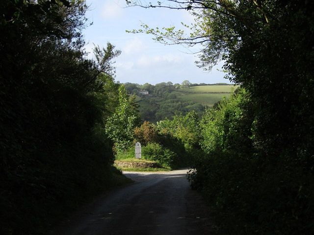 Approach to Mansands Car Park